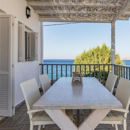 Uno Luxury Apartment With Sea View Livadia  Exterior photo